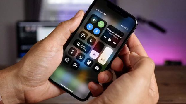 港口镇苹果手机维修分享iPhone 12信号差怎么办 